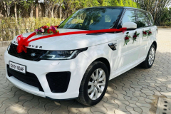 Luxury wedding car hire in Ludhiana
